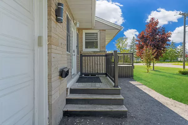 Fort Erie, ON L2A 1Z7,993 Bertie ST