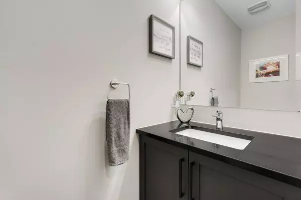 Manotick - Kars - Rideau Twp And Area, ON K4M 0M8,605 Ribbon ST