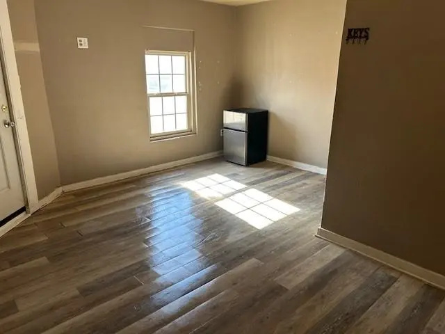 Denison, TX 75020,2070 N US Highway 69 #2