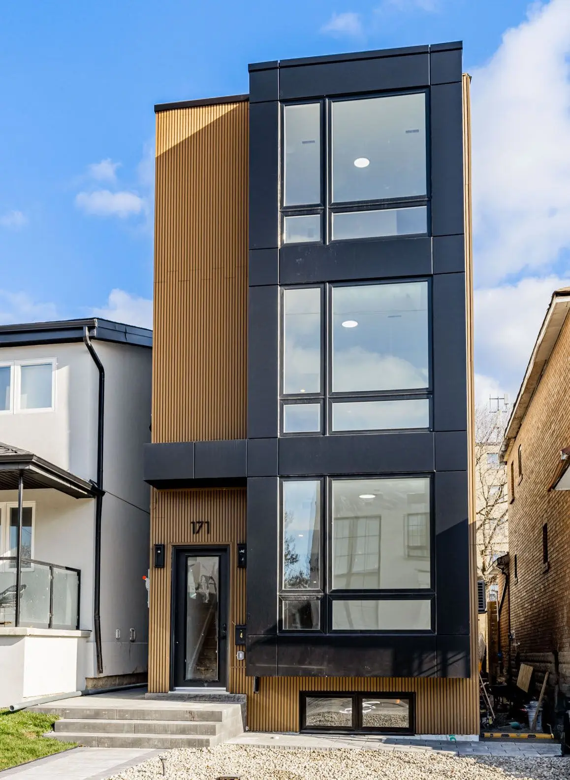 Toronto C03, ON M6C 3X7,171 Cedric AVE #Unit 3