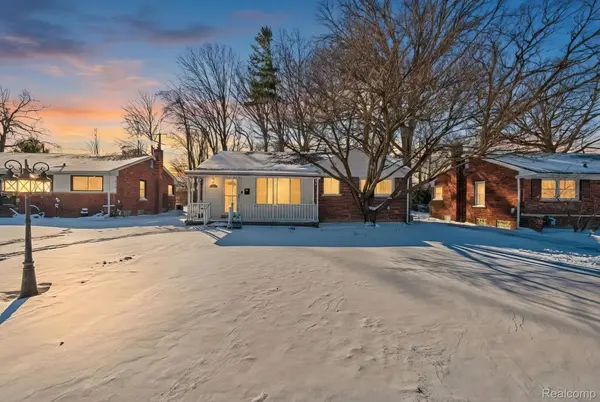 19145 Snow AVE, Dearborn, MI 48124