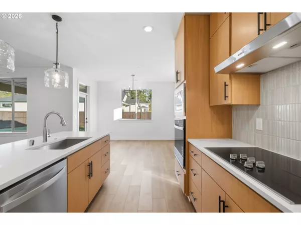 La Center, WA 98629,151 E AIREDALE AVE