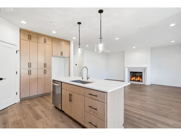 La Center, WA 98629,151 E AIREDALE AVE