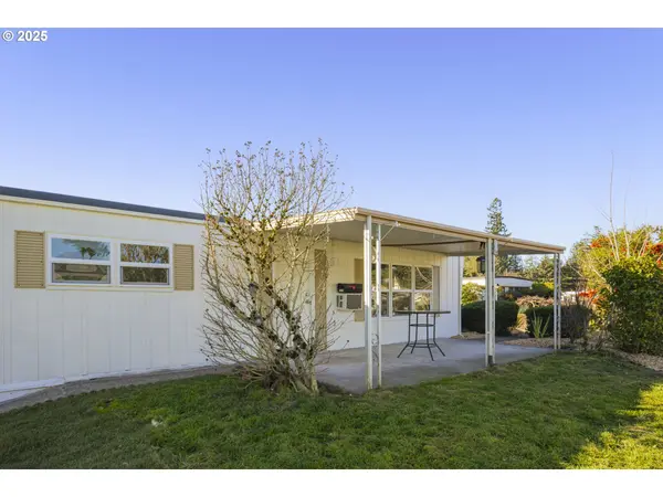 Portland, OR 97224,11624 SW ROYAL VILLA DR