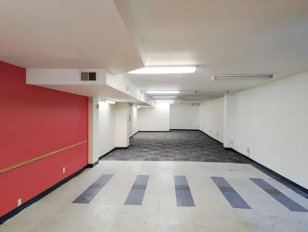 Toronto C08, ON M5A 3A2,428 Parliament ST