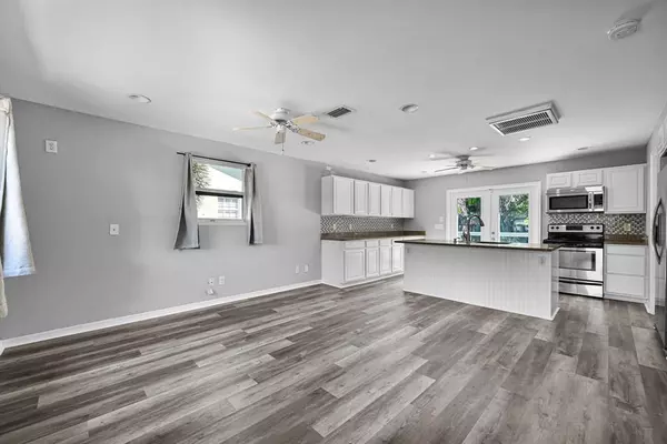 Delray Beach, FL 33444,16648 SW 8th Ave