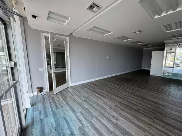 2831 E Oakland Park Blvd #6, Fort Lauderdale, FL 33306