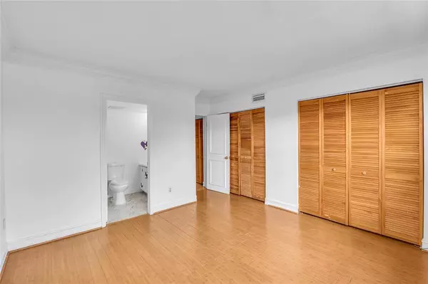 Coral Springs, FL 33065,10762 La Placida Dr #7-306