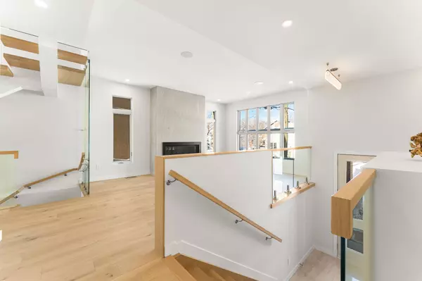 Carlingwood - Westboro And Area, ON K2A 0S3,426 Avondale AVE