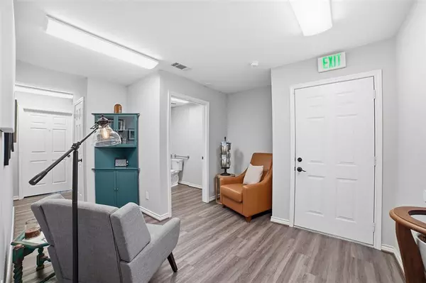 Rockwall, TX 75087,2313 Ridge Road #102