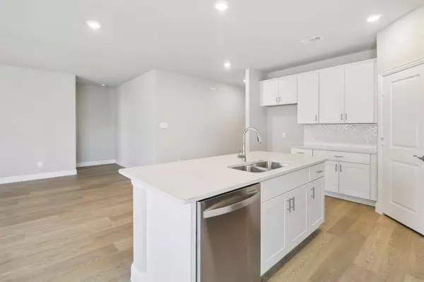 Seagoville, TX 75159,2214 Mustang Way