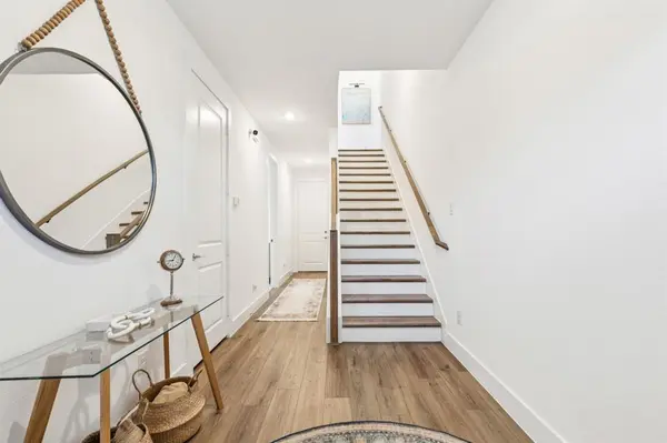 Dallas, TX 75231,8120 Bromley Drive