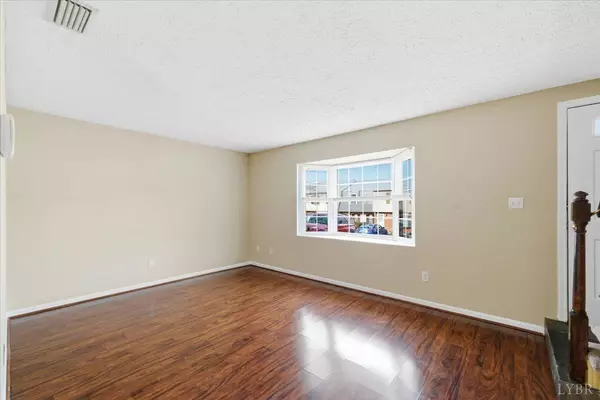 Lynchburg, VA 24502,154 Kitty Hawk Square