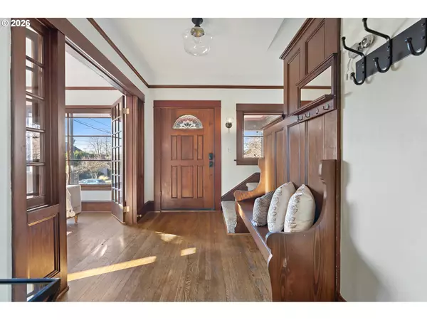 Portland, OR 97213,2434 NE 60TH AVE