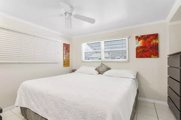 Fort Lauderdale, FL 33312,5670 SW Cypress Dr