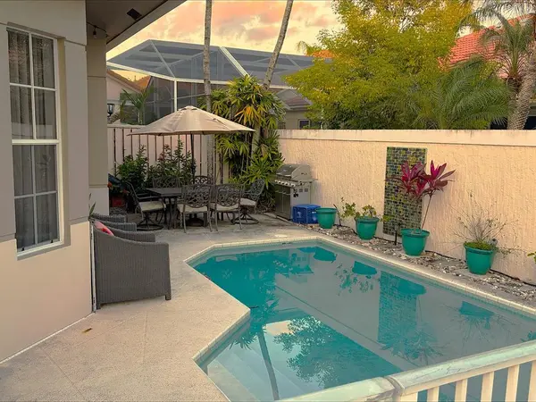 Palm Beach Gardens, FL 33418,32 MONTEREY POINTE Drive #32