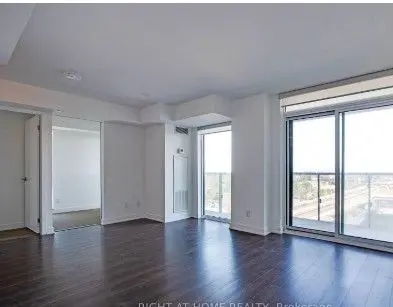 Toronto W04, ON M6A 1N6,160 Flemington RD #1004