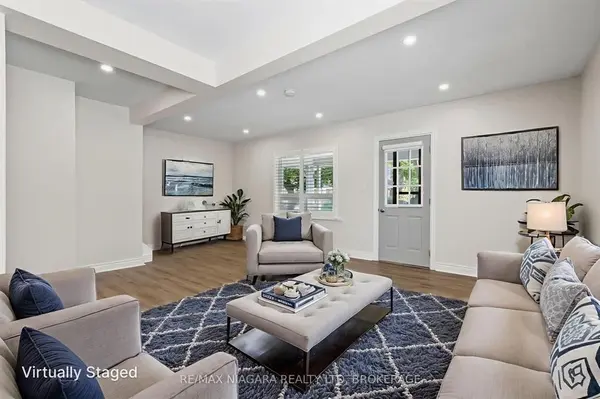 Port Colborne, ON L3K 4S9,28 FIELDEN AVE