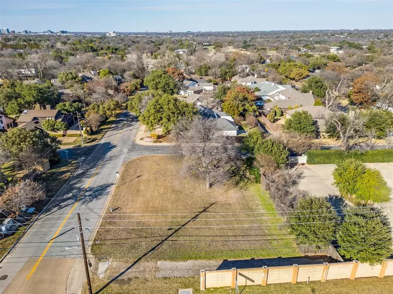 6302 Clubhouse Circle, Dallas, TX 75240