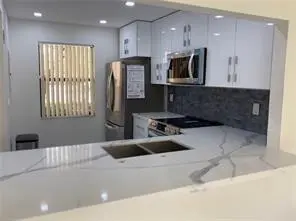 Sunrise, FL 33322,2941 N Nob Hill Rd #112