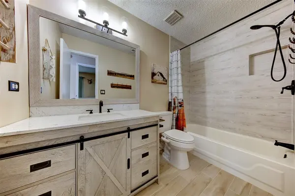 Pearland, TX 77584,2703 Village Mills Drive