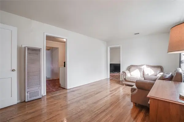 Fort Worth, TX 76110,3258 Abney Avenue