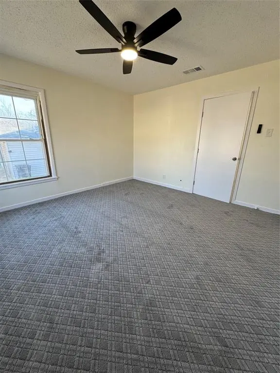 Denison, TX 75021,214 E Acheson Street