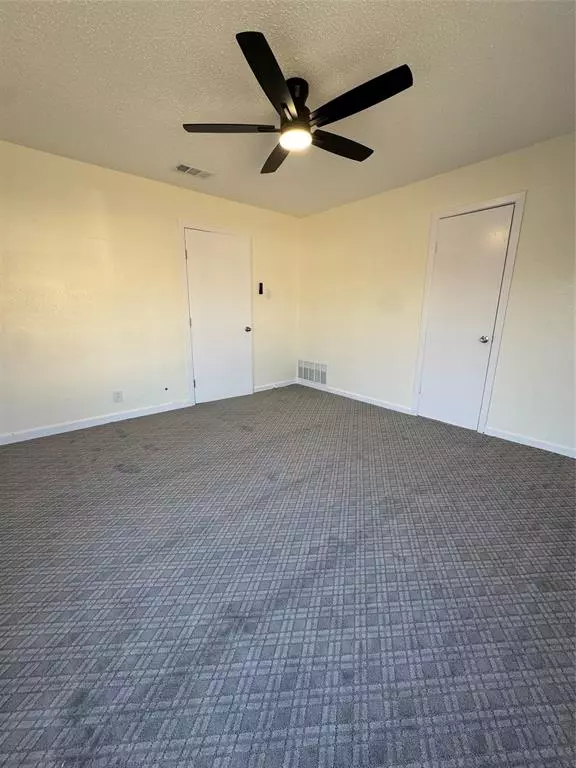 Denison, TX 75021,214 E Acheson Street