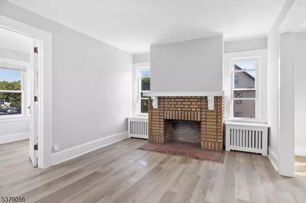 East Orange City, NJ 07017,296 N Maple Ave #2