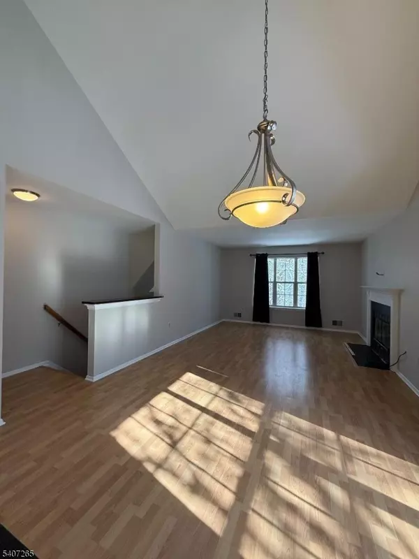 Bridgewater Twp., NJ 08807,2710 Packer Ct