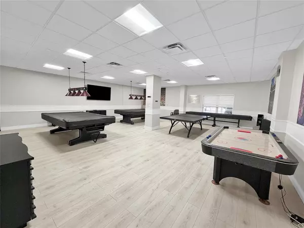 Pompano Beach, FL 33062,405 N Ocean Blvd #107