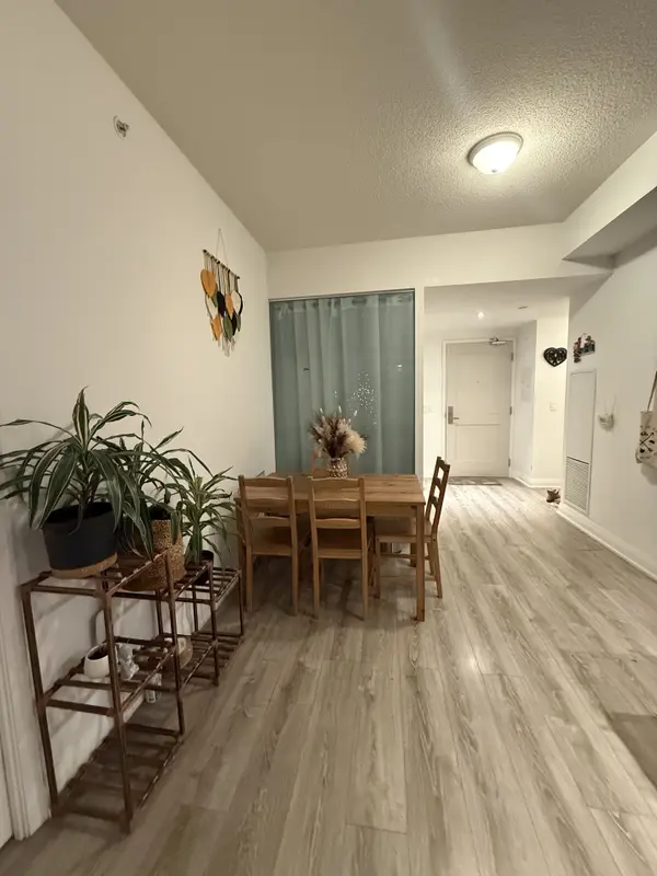 Toronto W08, ON M9B 6L6,10 Gibbs RD #712