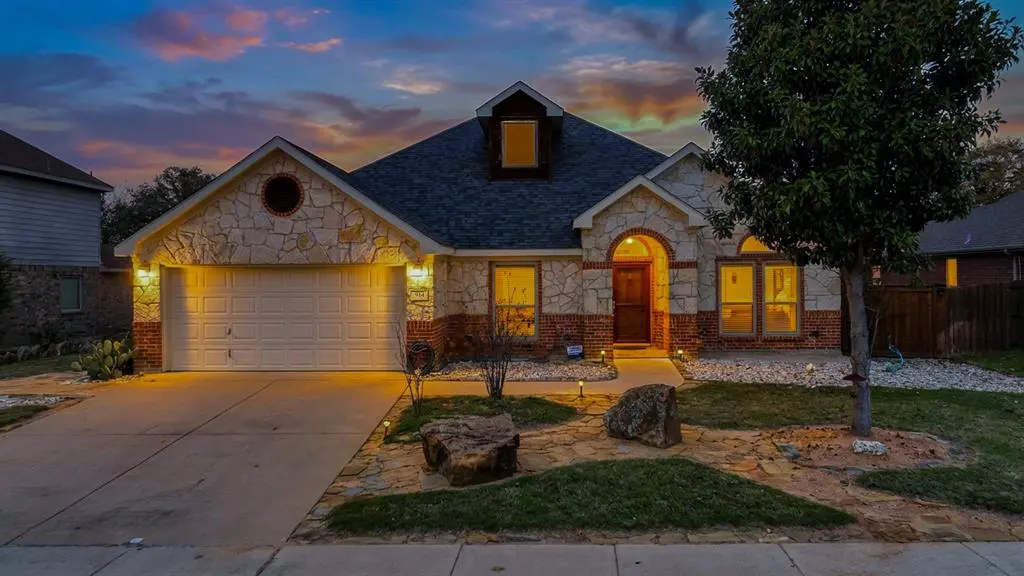 Weatherford, TX 76087,914 Randall Road