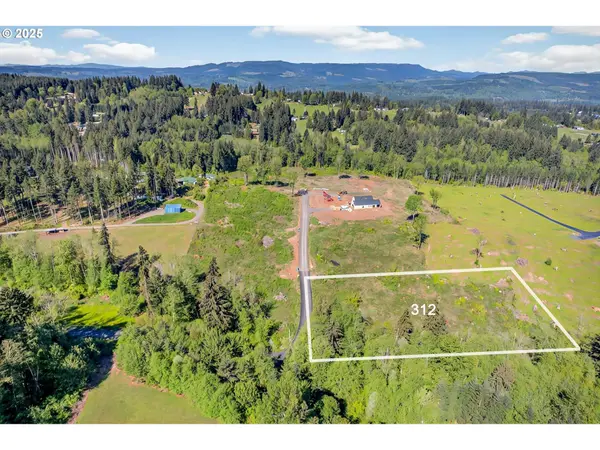 Castle Rock, WA 98611,312 Dolan RD