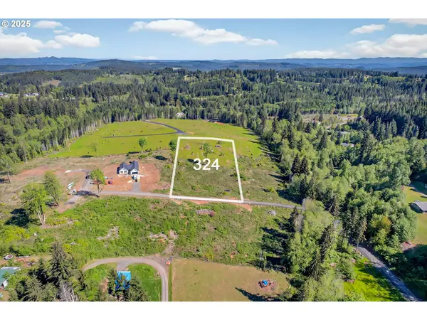 Castle Rock, WA 98611,324 Dolan RD