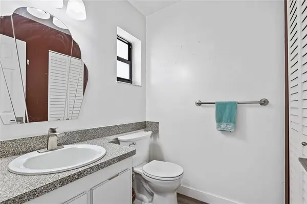 Sunrise, FL 33322,10123 Sunrise Lakes Blvd #307