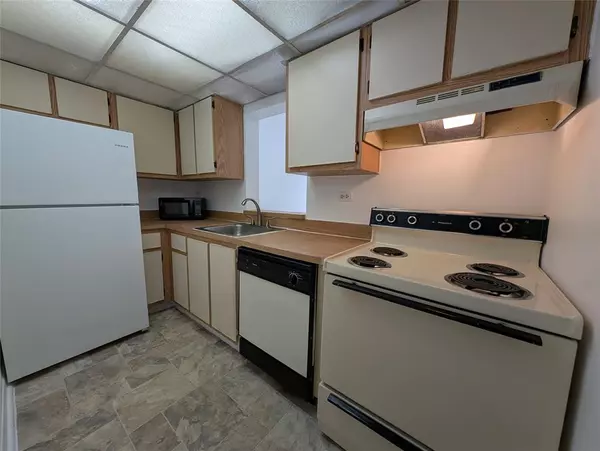 Miami, FL 33125,1740 NW North River Dr #329