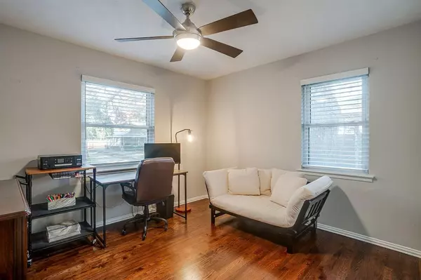 Dallas, TX 75233,2730 Larkspur Lane