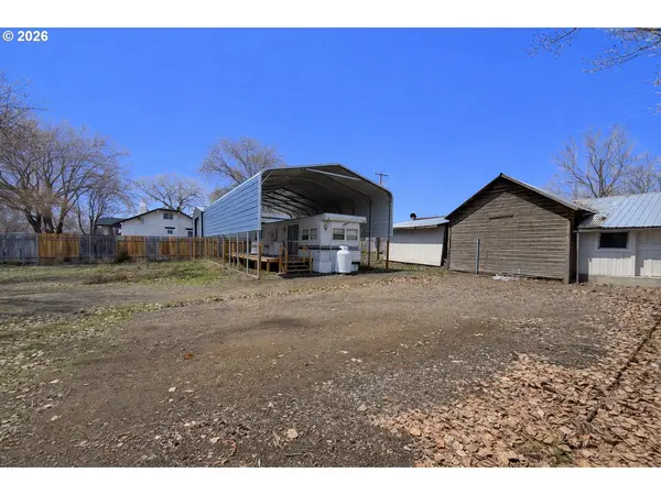 Huntington, OR 97907,90 W ADAMS ST