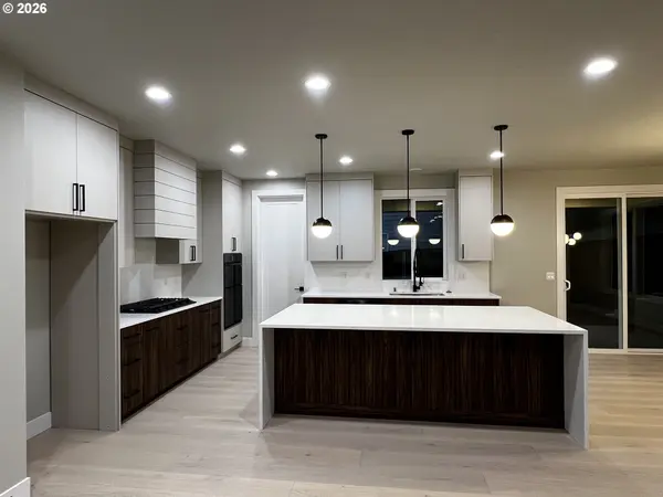 2504 SE 116TH CT, Vancouver, WA 98664