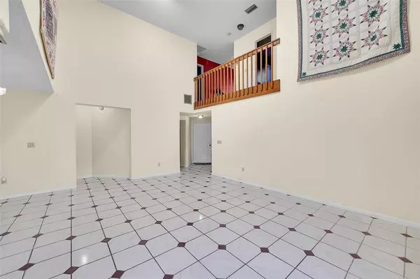 Davie, FL 33331,14980 Durham Ln