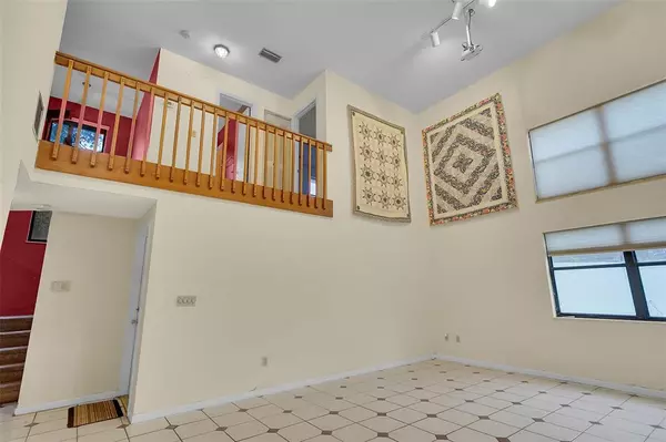 Davie, FL 33331,14980 Durham Ln