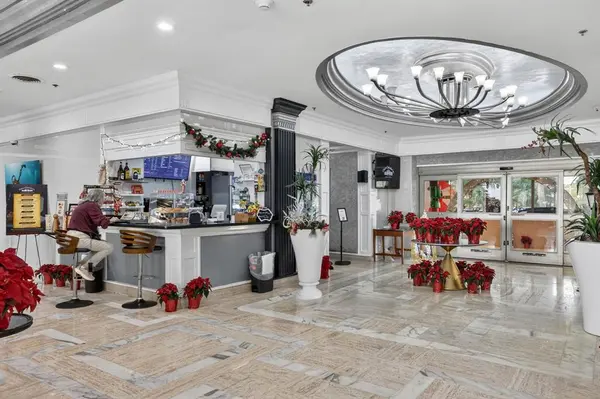 Fort Lauderdale, FL 33308,4040 Galt Ocean Dr #708