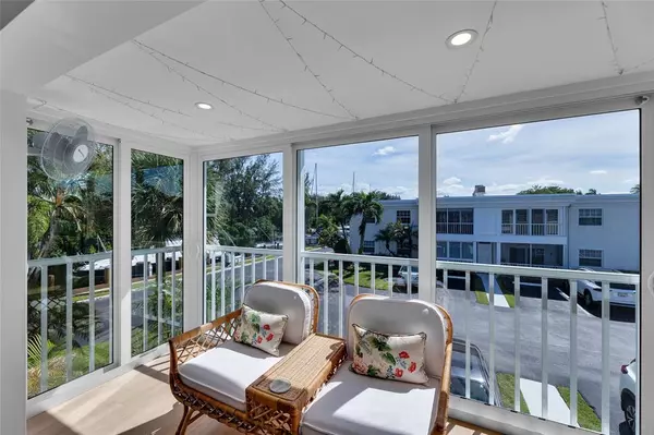 Fort Lauderdale, FL 33308,6299 Bay Club Dr #4