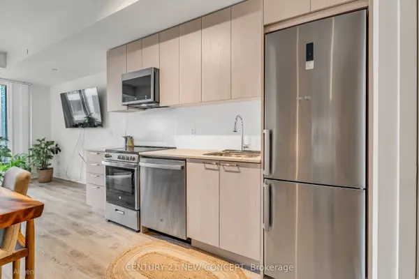 Newmarket, ON L3Y 0G7,185 Deerfield RD #301