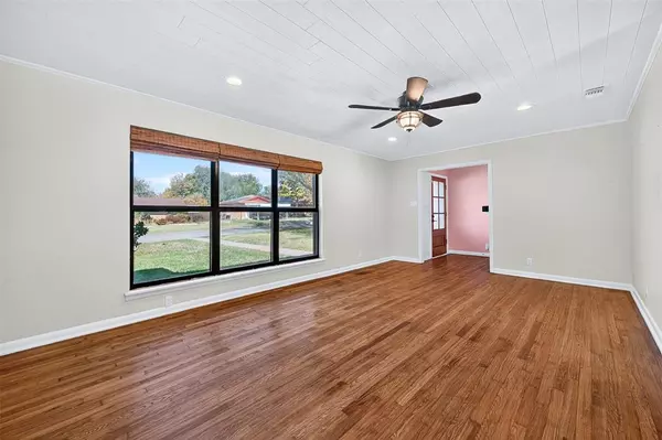 Sherman, TX 75092,1420 W Shields Drive