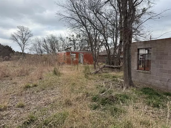 Clifton, TX 76634,107 CR 1608