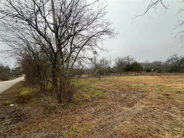 Greenville, TX 75401,1-7 Lake Street