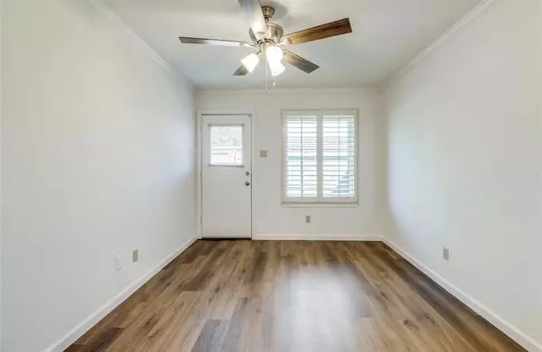 Dallas, TX 75240,13853 Leinsper Green Street