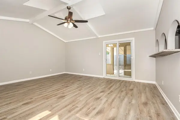 Hurst, TX 76054,421 Cavender Court